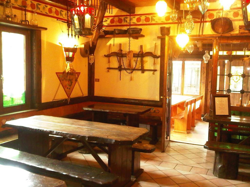 Agriturismo Mezzaluna Malchina Ngoại thất bức ảnh