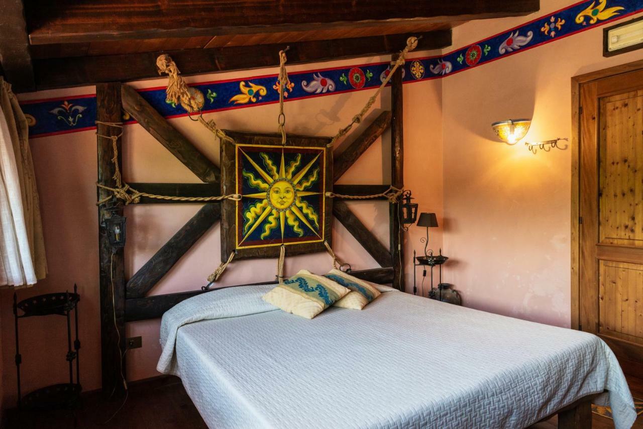 Agriturismo Mezzaluna Malchina Ngoại thất bức ảnh