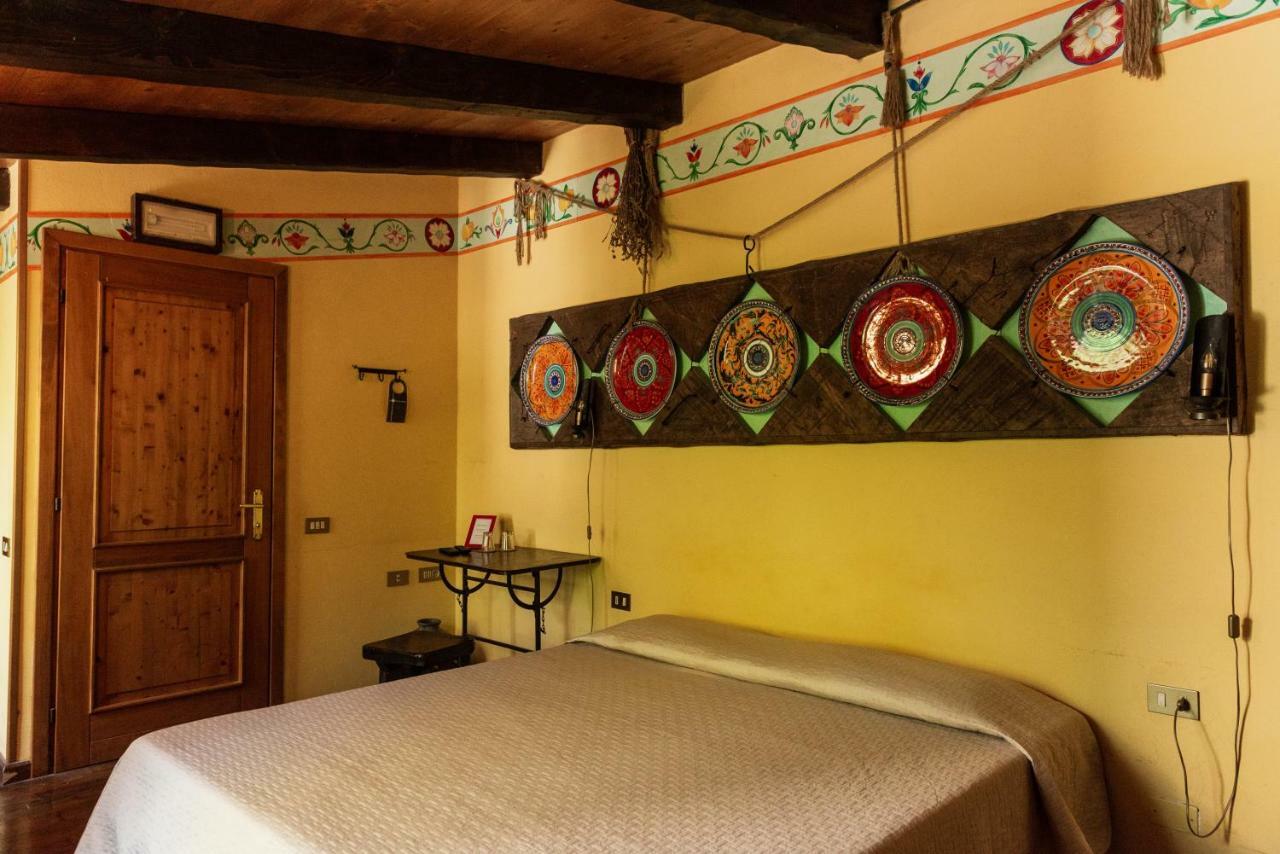 Agriturismo Mezzaluna Malchina Ngoại thất bức ảnh
